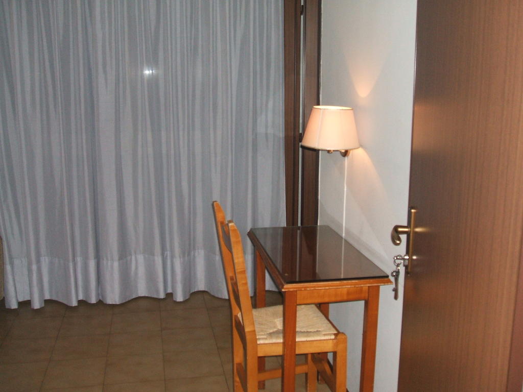 Bovolone Hotel Ristorante Da Gianni חדר תמונה